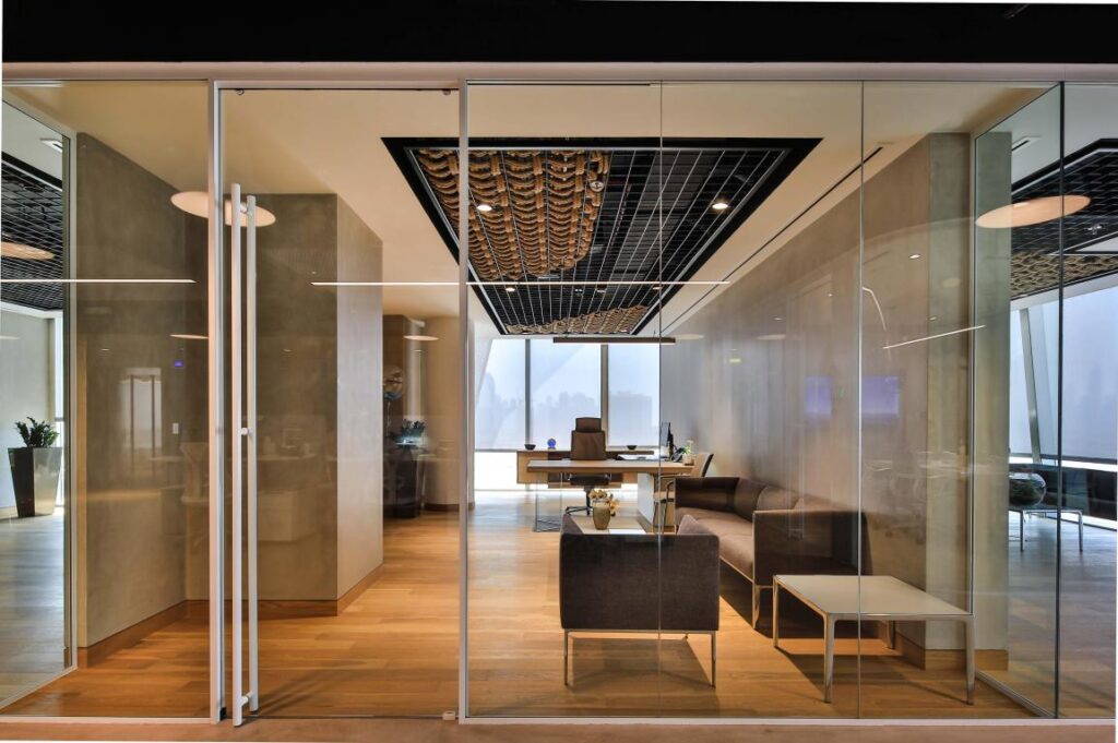 DYNAMIC SMART GLASS IN DUBAI